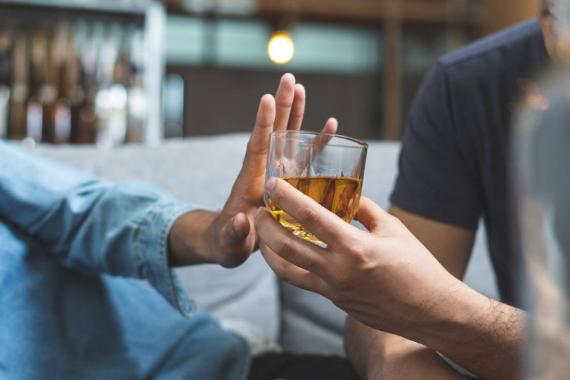 Daily Prayer to Stop Drinking Alcohol Cold Turkey (Find Divine Strength & Mental Peace)